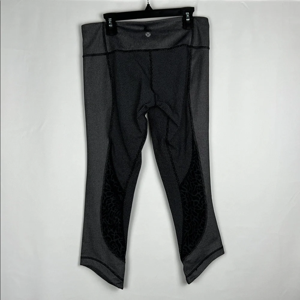 Lululemon Black and Gray Leggings‎
